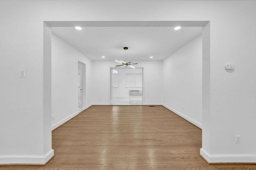 3050 Chestnut St Nw #NA - Photo 3 of 50