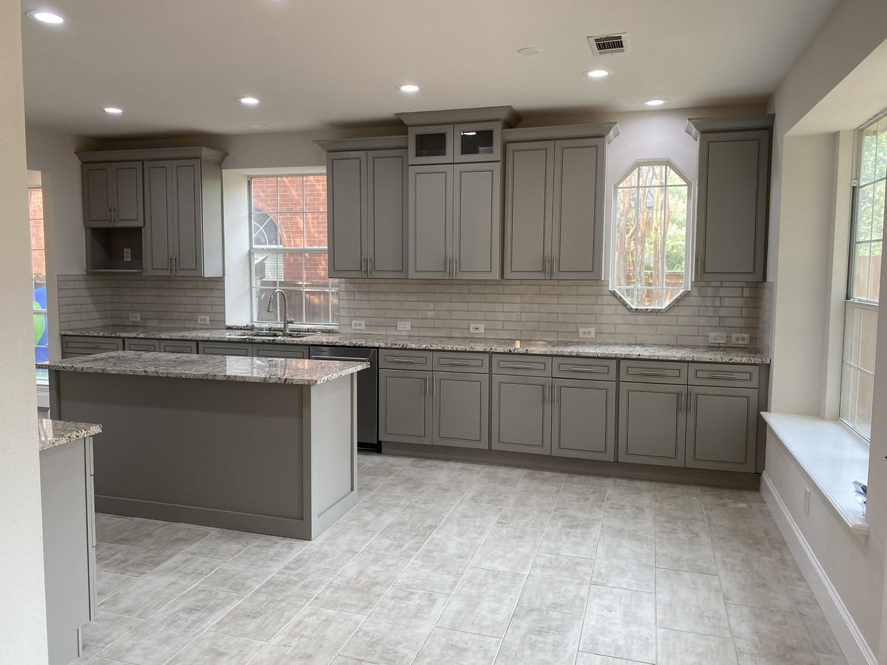 306 Rivercove Dr #NA - Photo 5 of 23