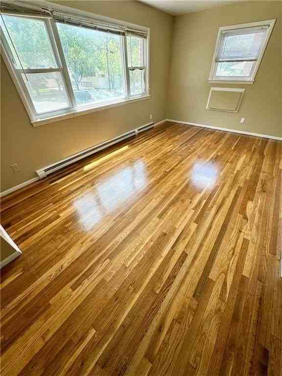 1923 S Railroad Ave - Photo 4 of 6