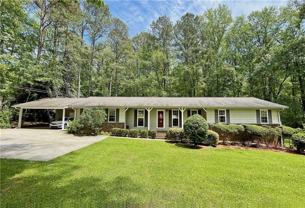 641 Hood Rd - Photo 1 of 1