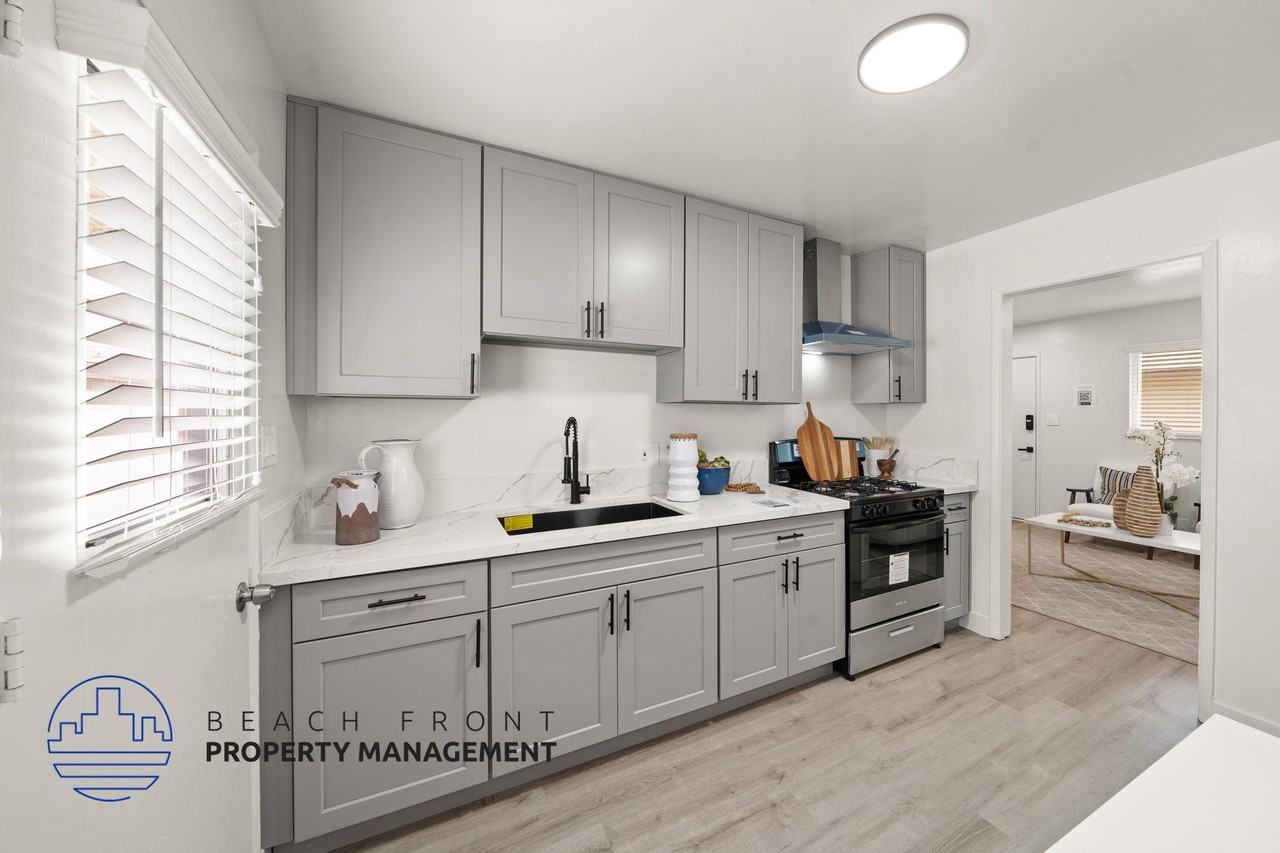 870-899 S Philadelphia St. - Photo 4 of 23