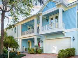 featured image of 1716 Stapleton St