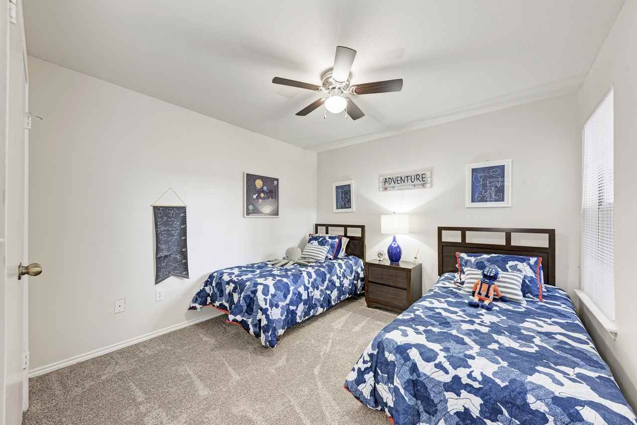 Arrowhead Park Apartments - Photo 2 of 8