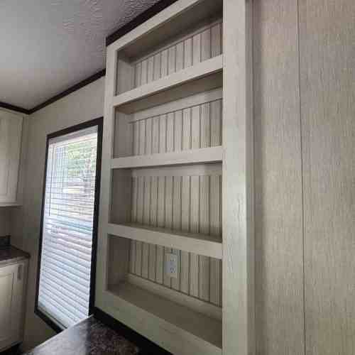 102 Falcon Dr - Photo 7 of 23