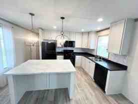 855 W Jefferson St #25 - Photo 1 of 1
