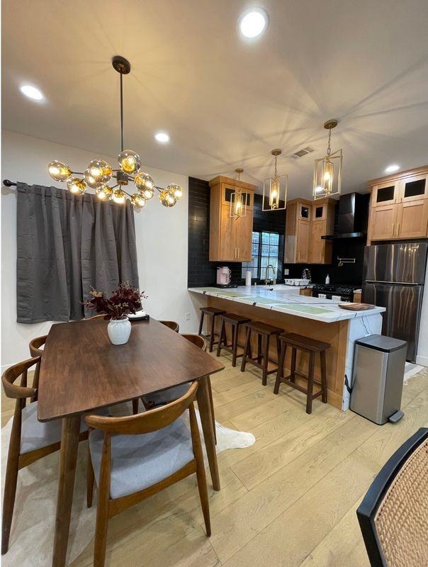 5123 Rockland Ave - Photo 6 of 17