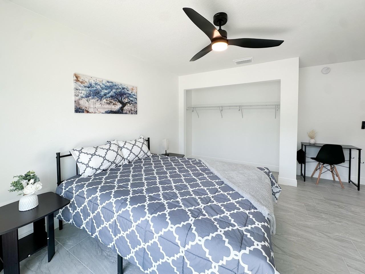 Phillips St - Photo 6 of 9