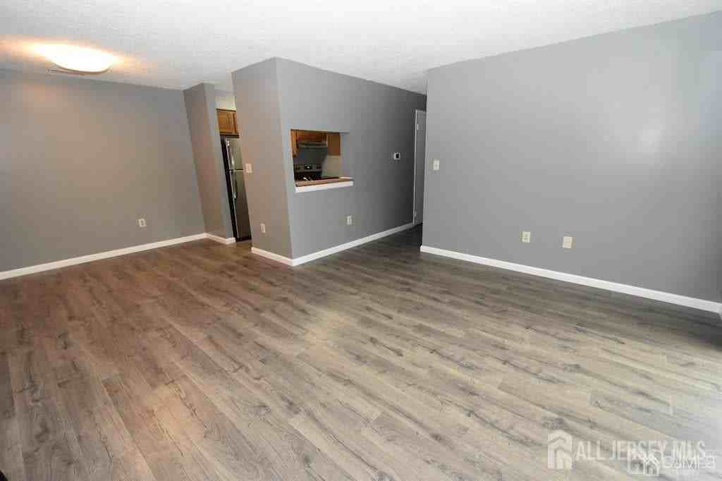 1412 Ravens Crest Dr - Photo 3 of 18