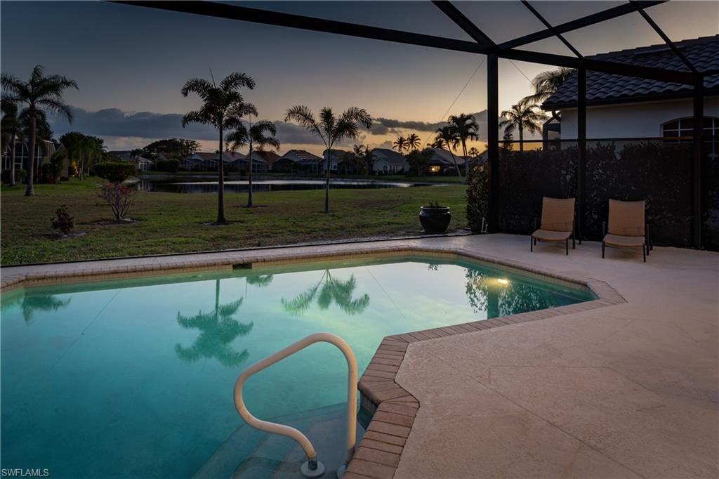 28460 Highgate Dr - Photo 3 of 47