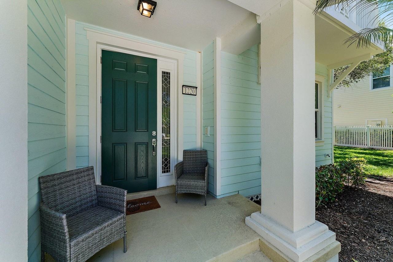 1220 Dakota Drive - Photo 2 of 17