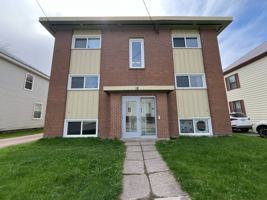 featured image of 18 Prince St #2