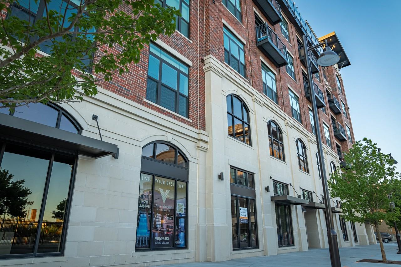 The View Residences - Photo 2 of 27