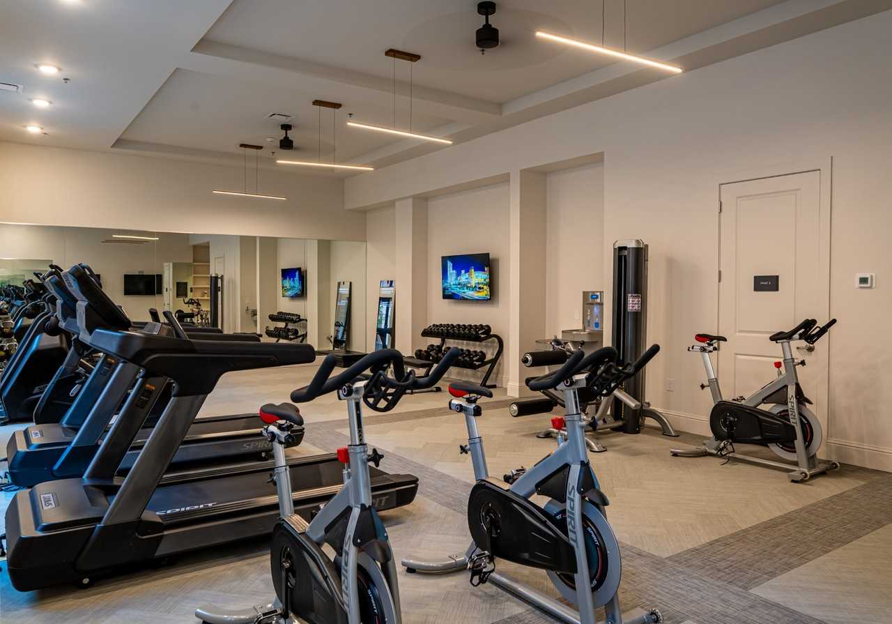 The View Residences - Photo 4 of 27