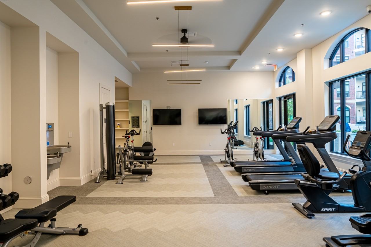 The View Residences - Photo 5 of 27