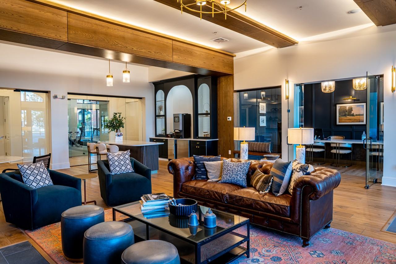 The View Residences - Photo 7 of 27