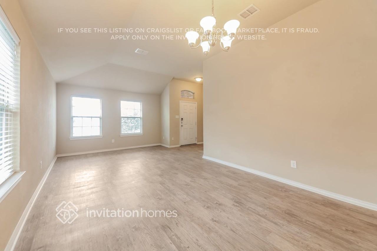 6616 Chalk River Dr - Photo 5 of 17