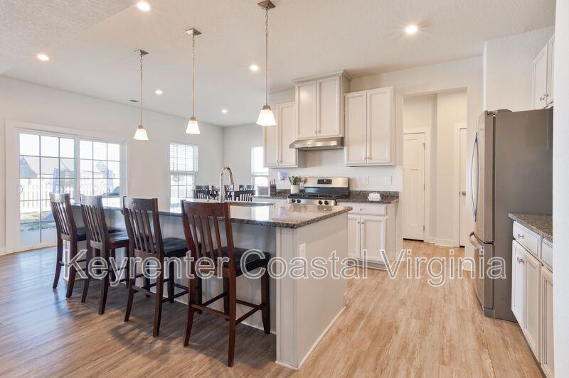 515 Spring Hill Pl - Photo 2 of 31