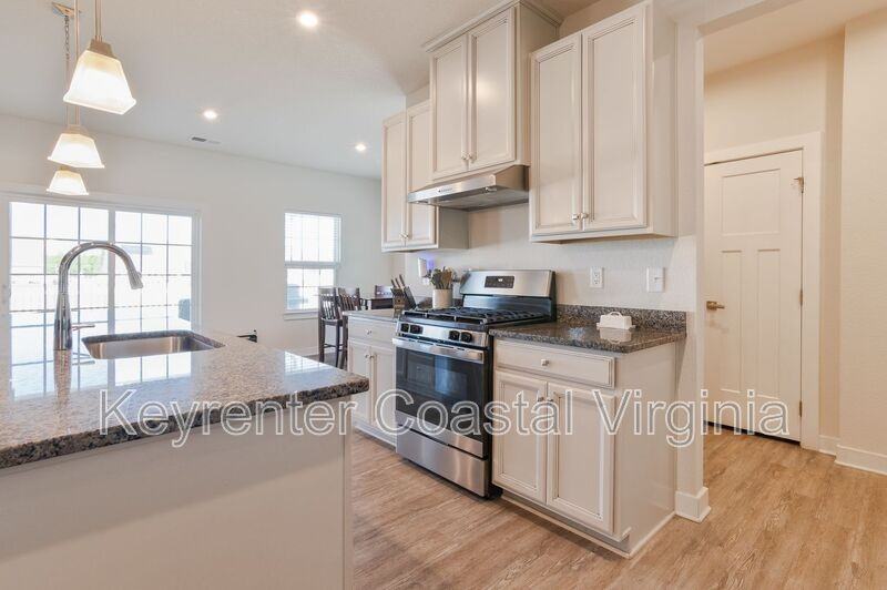 515 Spring Hill Pl - Photo 4 of 31