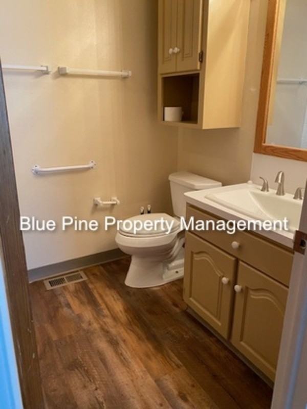 1654 Garfield St - Photo 2 of 7