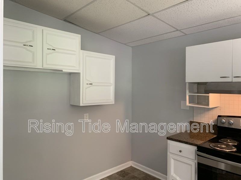 660 Hagood St - Photo 3 of 27