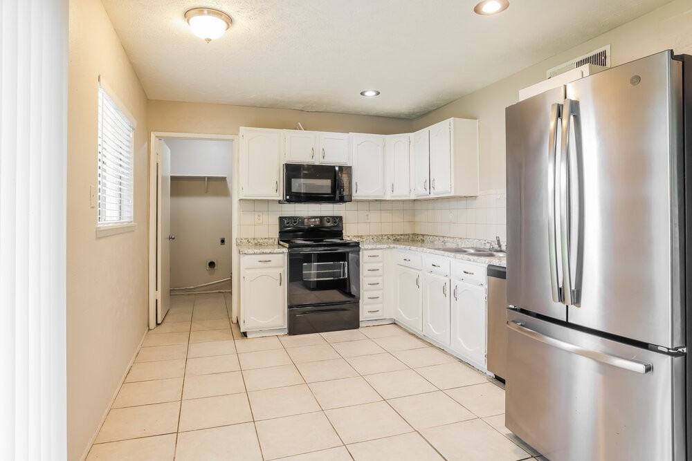 17319 Northern Star Dr - Photo 6 of 16