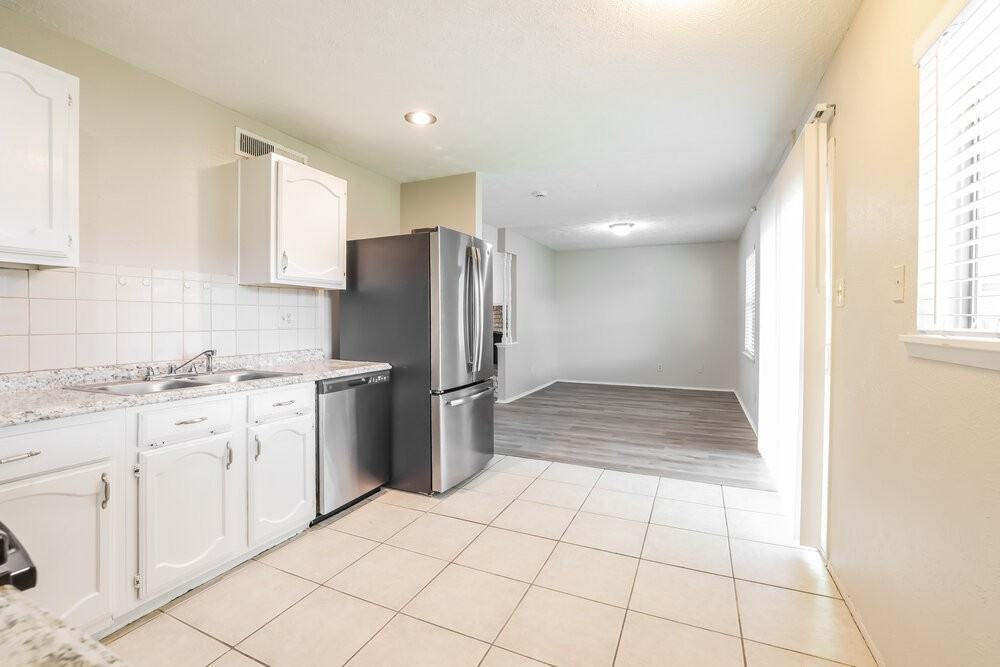 17319 Northern Star Dr - Photo 7 of 16