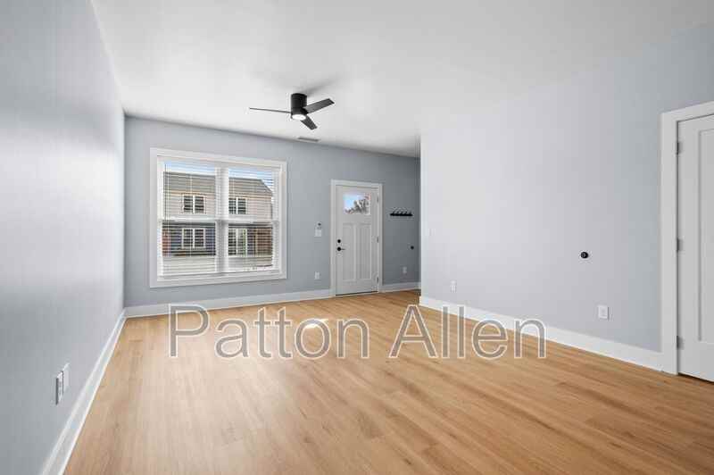 21 Catawba Valley Ct #2 - Photo 3 of 20