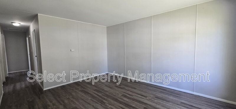 4911 Hoagland Ave - Photo 3 of 19