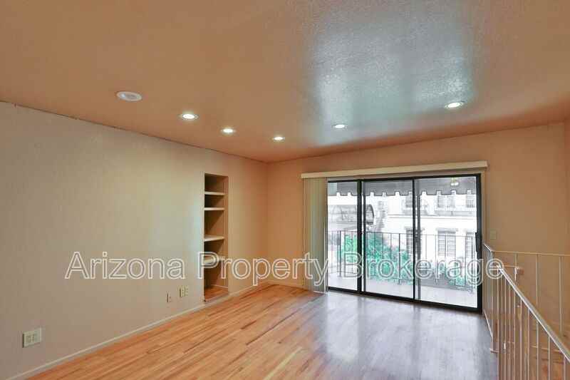 373 E Coronado Rd #3 - Photo 2 of 17