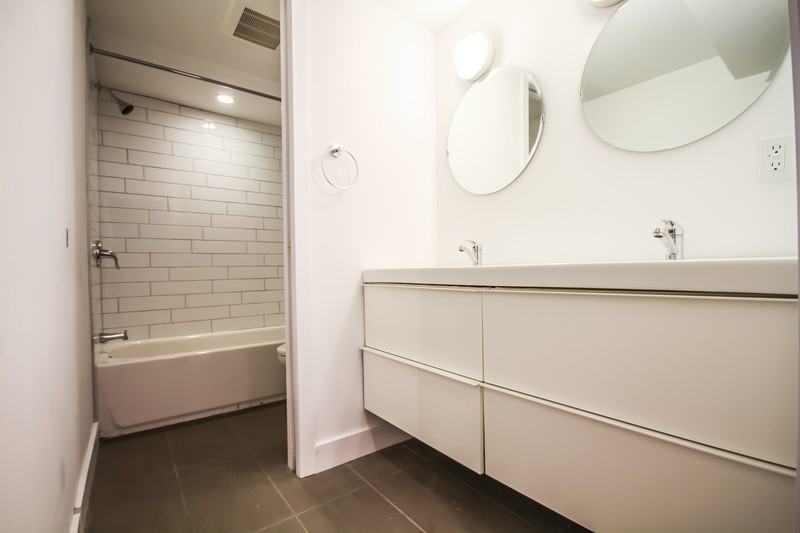1148 Woodroffe Ave #B - Photo 5 of 10