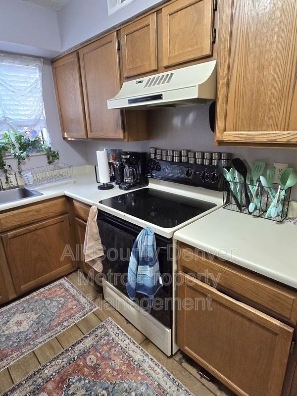 447 Wright St #118 - Photo 6 of 16