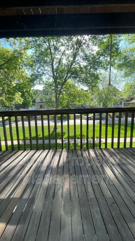 539 N 24th St #11 - Photo 6 of 15