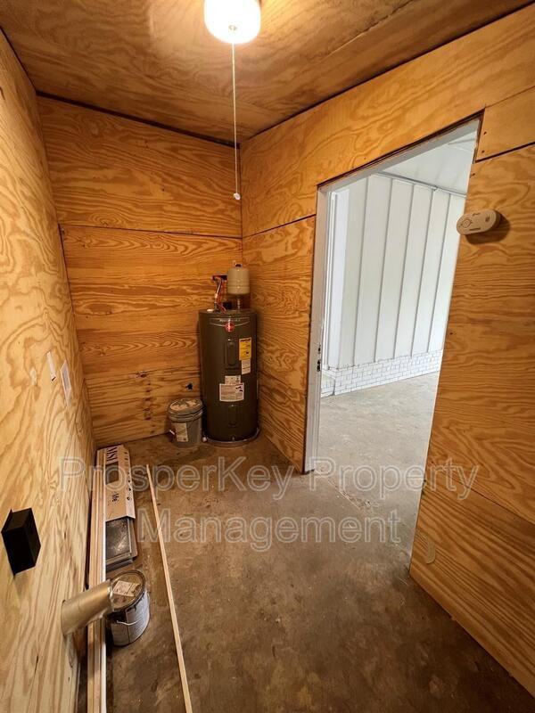 1 Esquiline Ct - Photo 3 of 18