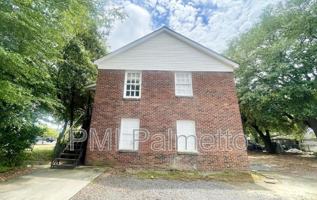 featured image of 1717 Burnham St