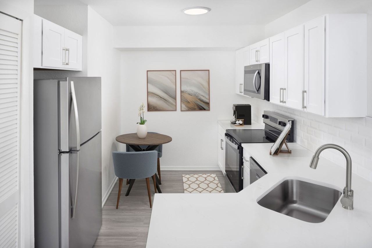 Camden Plantation - Photo 6 of 26