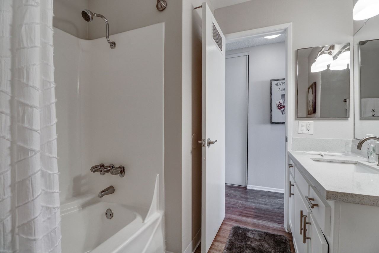 Tuscany Villas - Photo 3 of 17