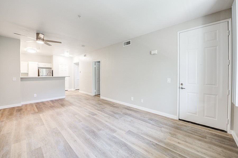 Hidden Valley - Photo 6 of 26