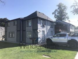 featured image of 925 S College Ave