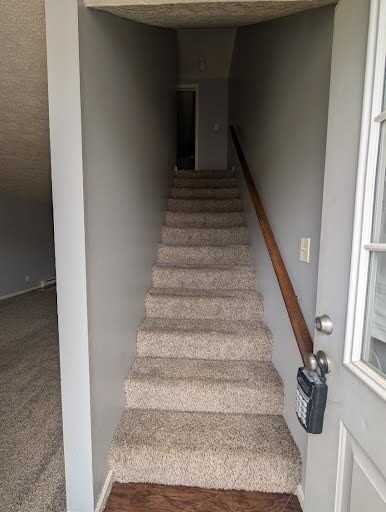 Patricia Dr Apartments - Photo 6 of 7