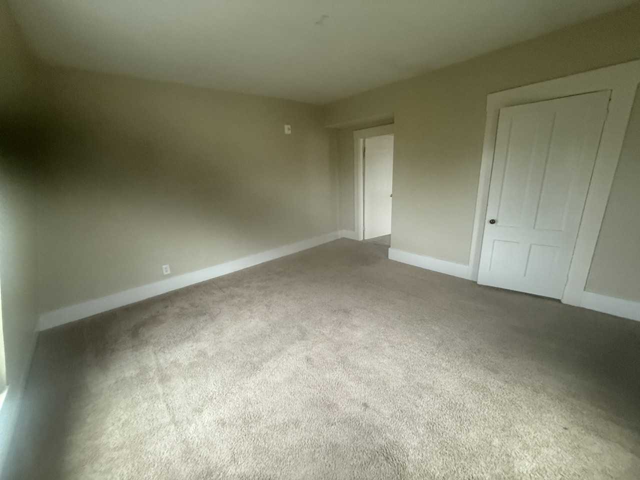 12 Pleasant Street - Photo 3 of 10