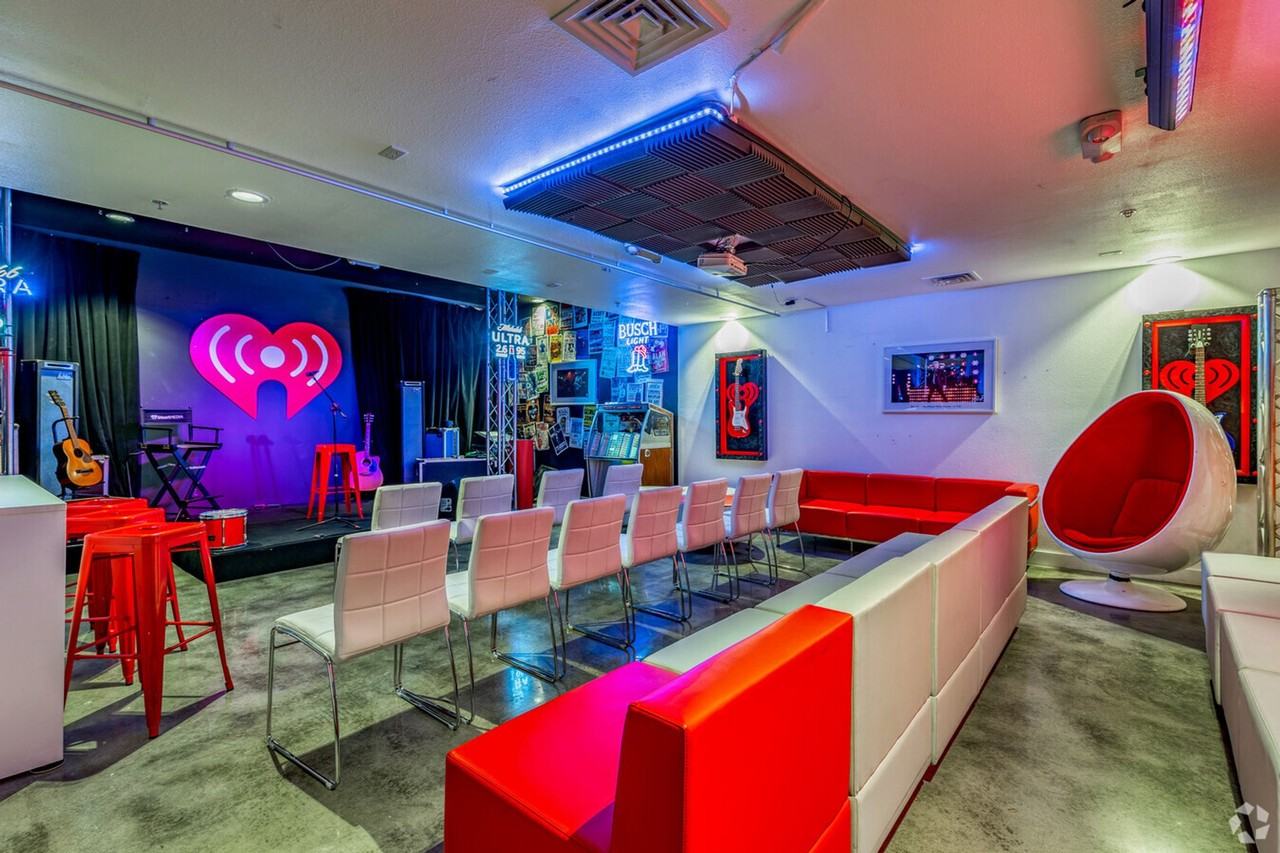 Bold Lofts Apartments & Private Office Rentals - Photo 7 of 50