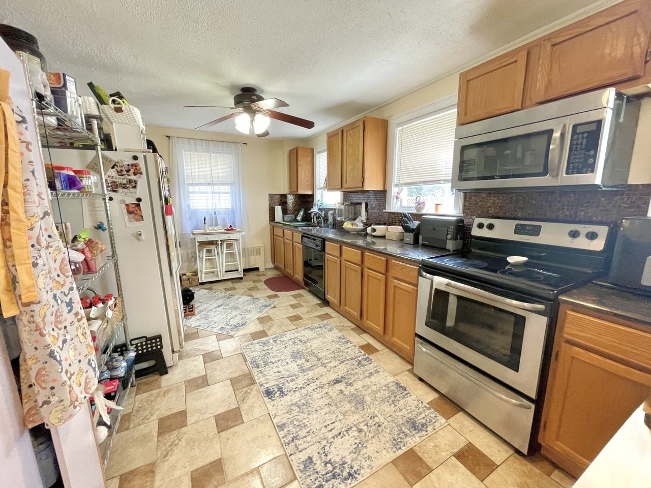 5 Hearn St - Photo 3 of 11