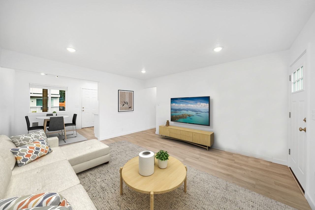 Hillsboro Court - Photo 6 of 15