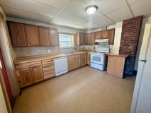 716 Washington St - Photo 1 of 1