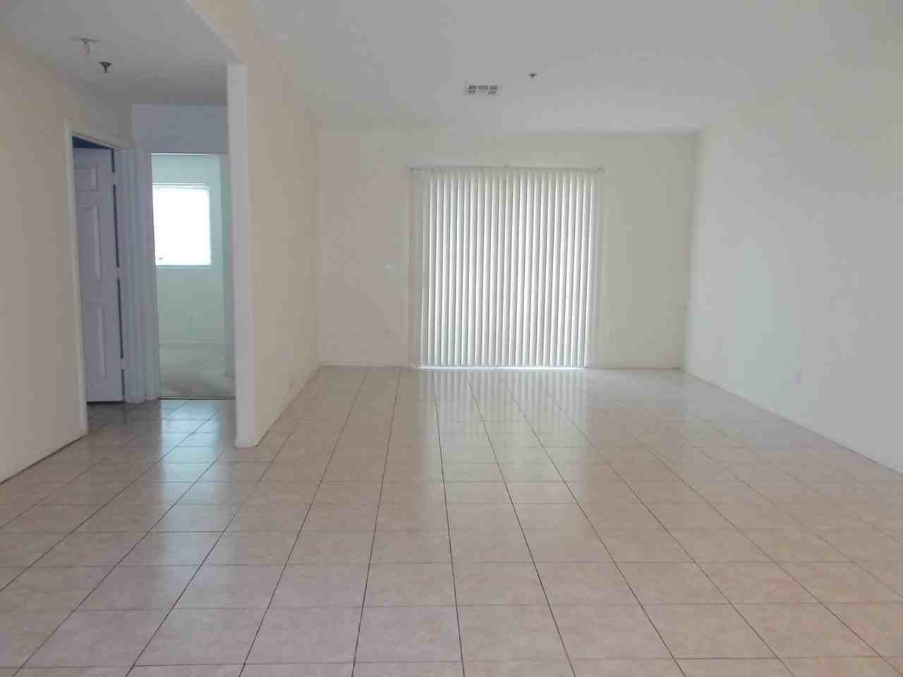 1825 Cutlass Dr - Photo 4 of 16