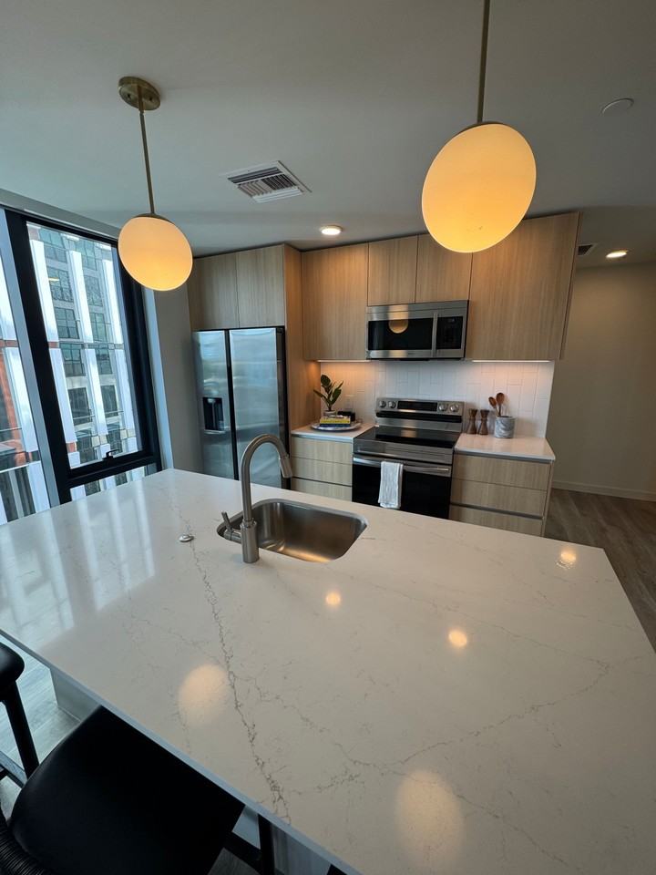 44 Northwest 32nd Street #B3 - Photo 2 of 18