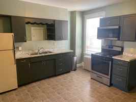 featured image of 624 E King St