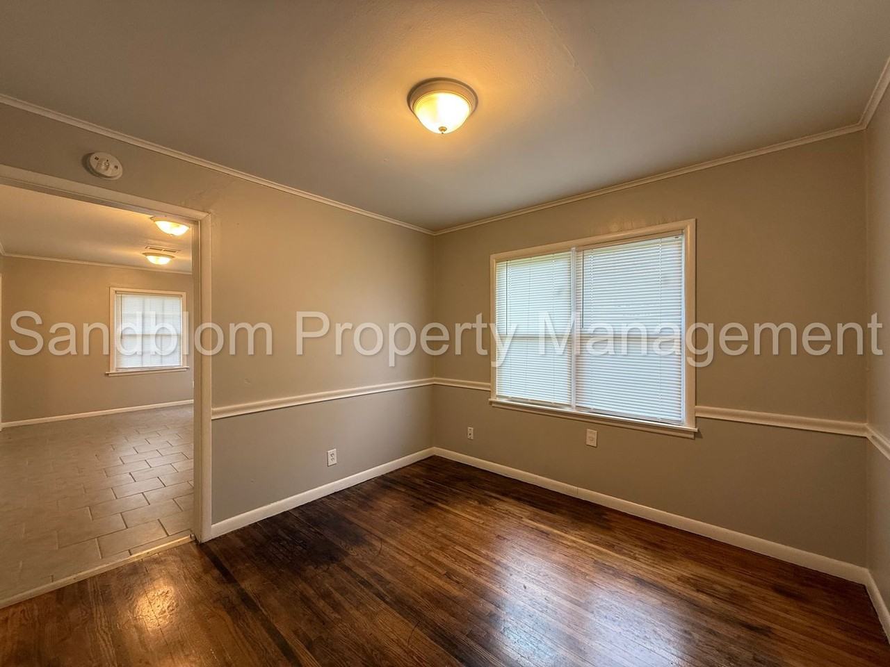 3810 S Indianapolis Ave - Photo 7 of 21