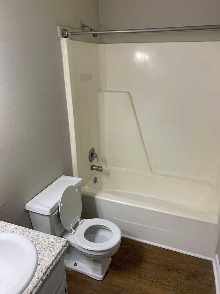 13 Southern Ct - Photo 5 of 11