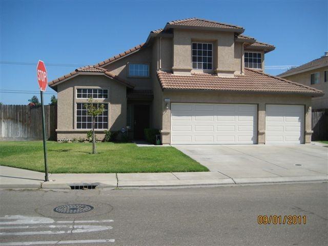 5025 San Michele Dr - Photo 2 of 24